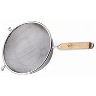 Colanders and Strainers